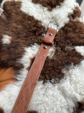 Load image into Gallery viewer, The Gunslinger Belt - Roughout