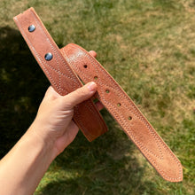 Load image into Gallery viewer, The Gunslinger Belt - Roughout