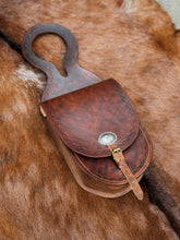 Load image into Gallery viewer, Stamped Leather Pommel Saddle Horn Bag