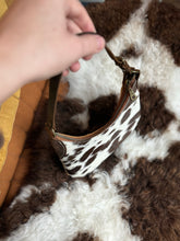 Load image into Gallery viewer, The Savannah Purse