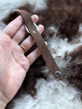 Load image into Gallery viewer, Concho Leather Bracelet