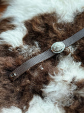 Load image into Gallery viewer, Concho Leather Bracelet