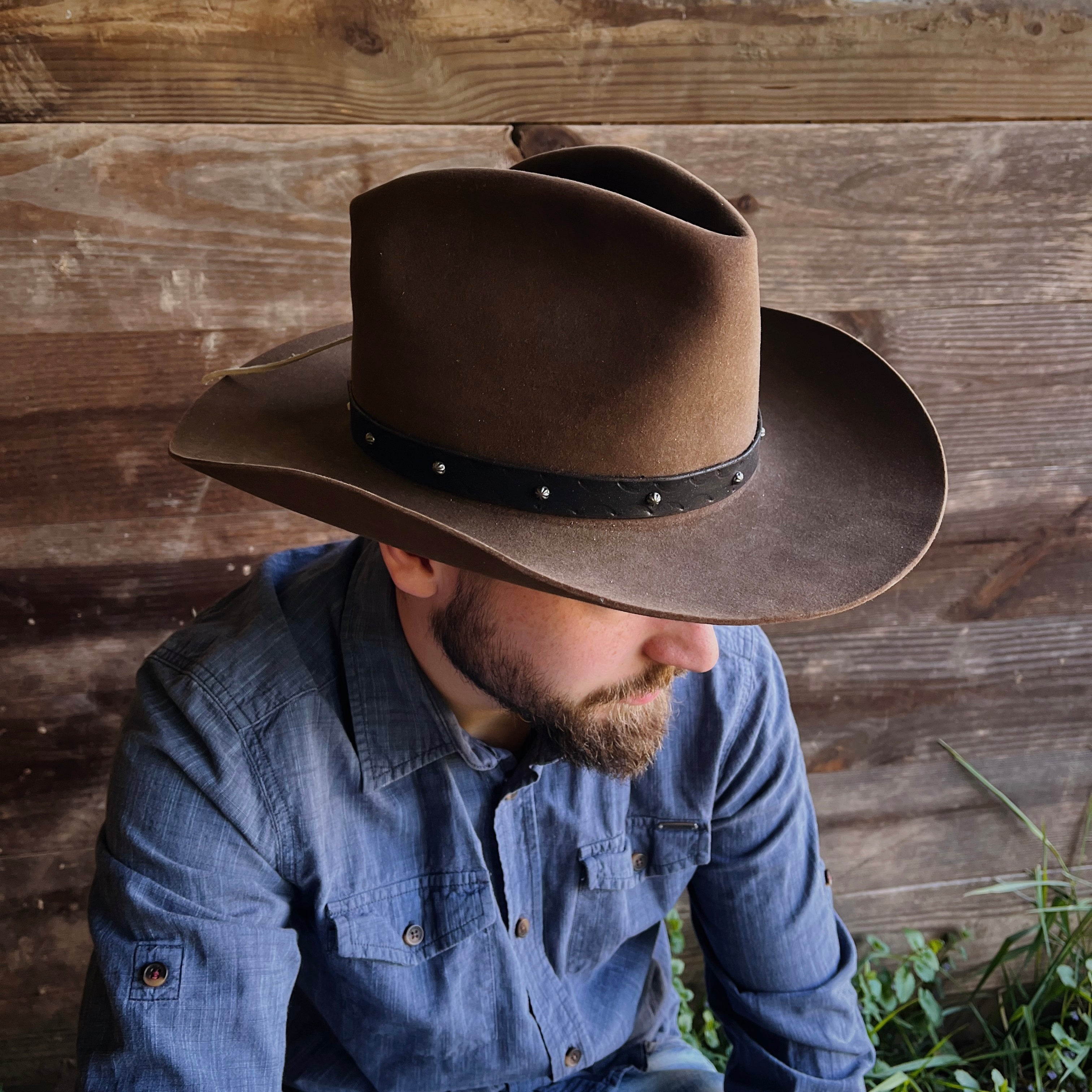 New Wyeth black wool hat with adjustable studded leather/metal hatband. Vega in Black main image 3