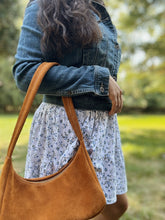 Load image into Gallery viewer, The Maisie Shoulder Bag
