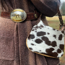 Load image into Gallery viewer, The Savannah Purse
