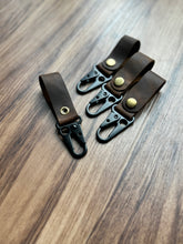 Load image into Gallery viewer, Bison Leather Tactical Belt Loop Key Holder
