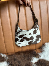 Load image into Gallery viewer, The Savannah Purse
